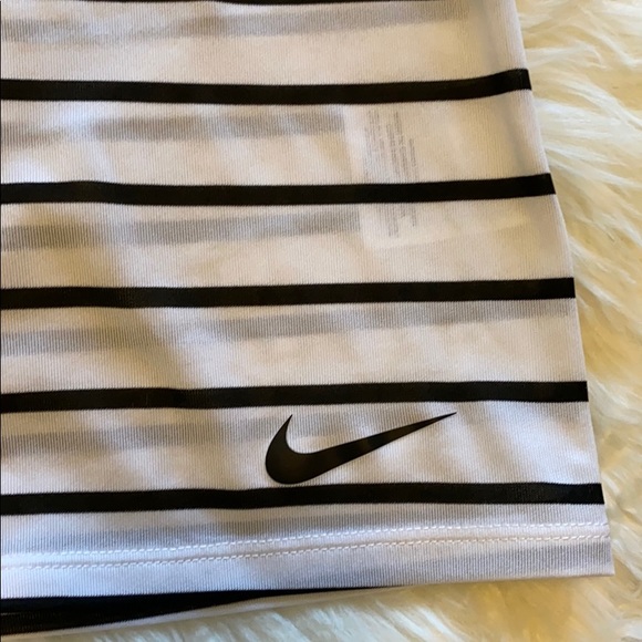 Nike Dri-Fit Shirt - Picture 3 of 4